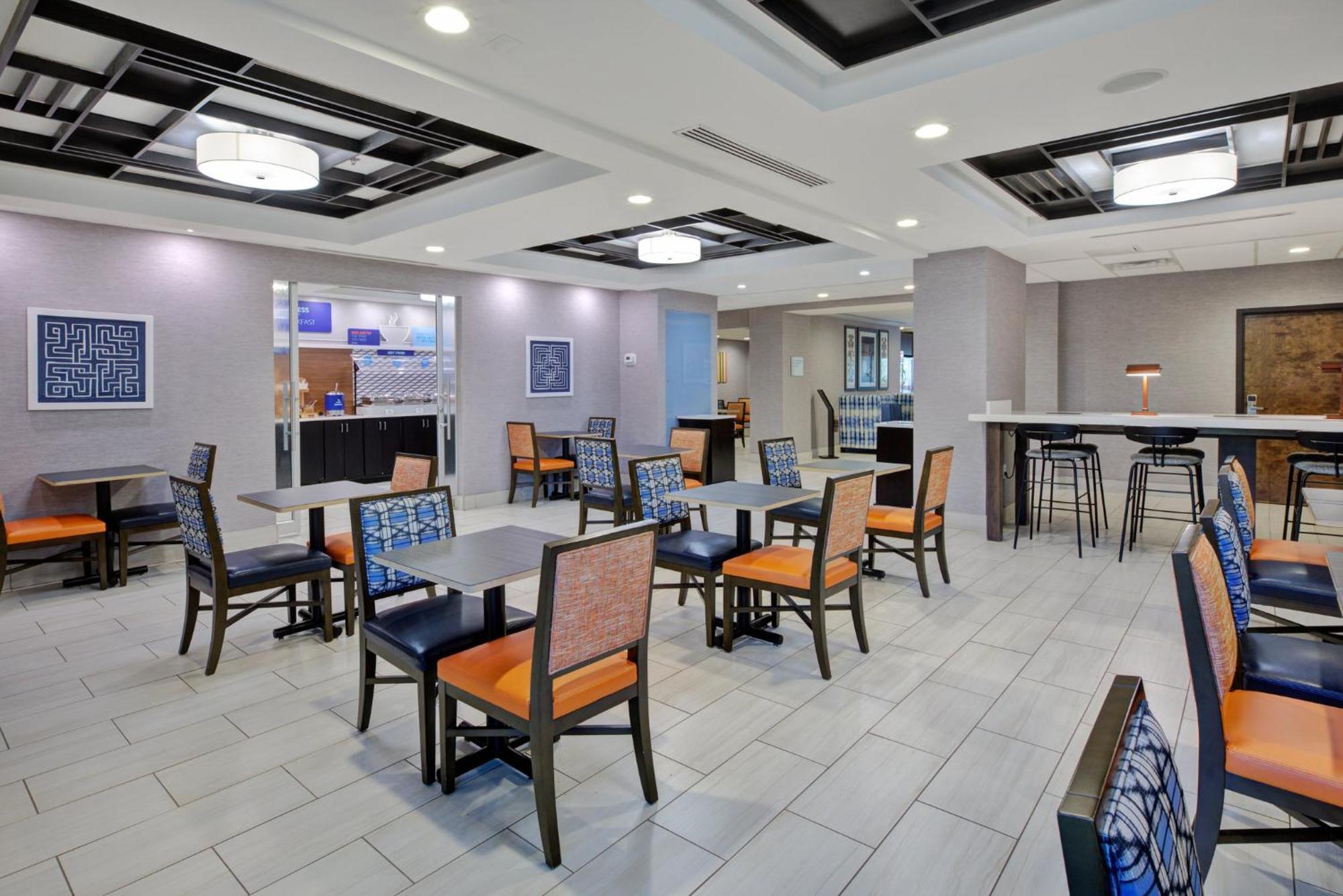 Holiday Inn Express & Suites I-26 & Us 29 At Westgate Mall By Ihg Spartanburg Εξωτερικό φωτογραφία