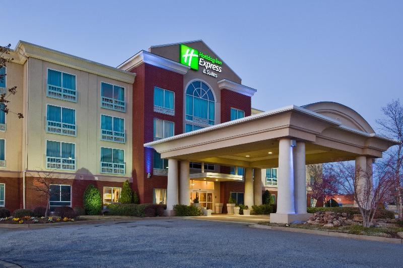 Holiday Inn Express & Suites I-26 & Us 29 At Westgate Mall, An Ihg Hotel Spartanburg Εξωτερικό φωτογραφία